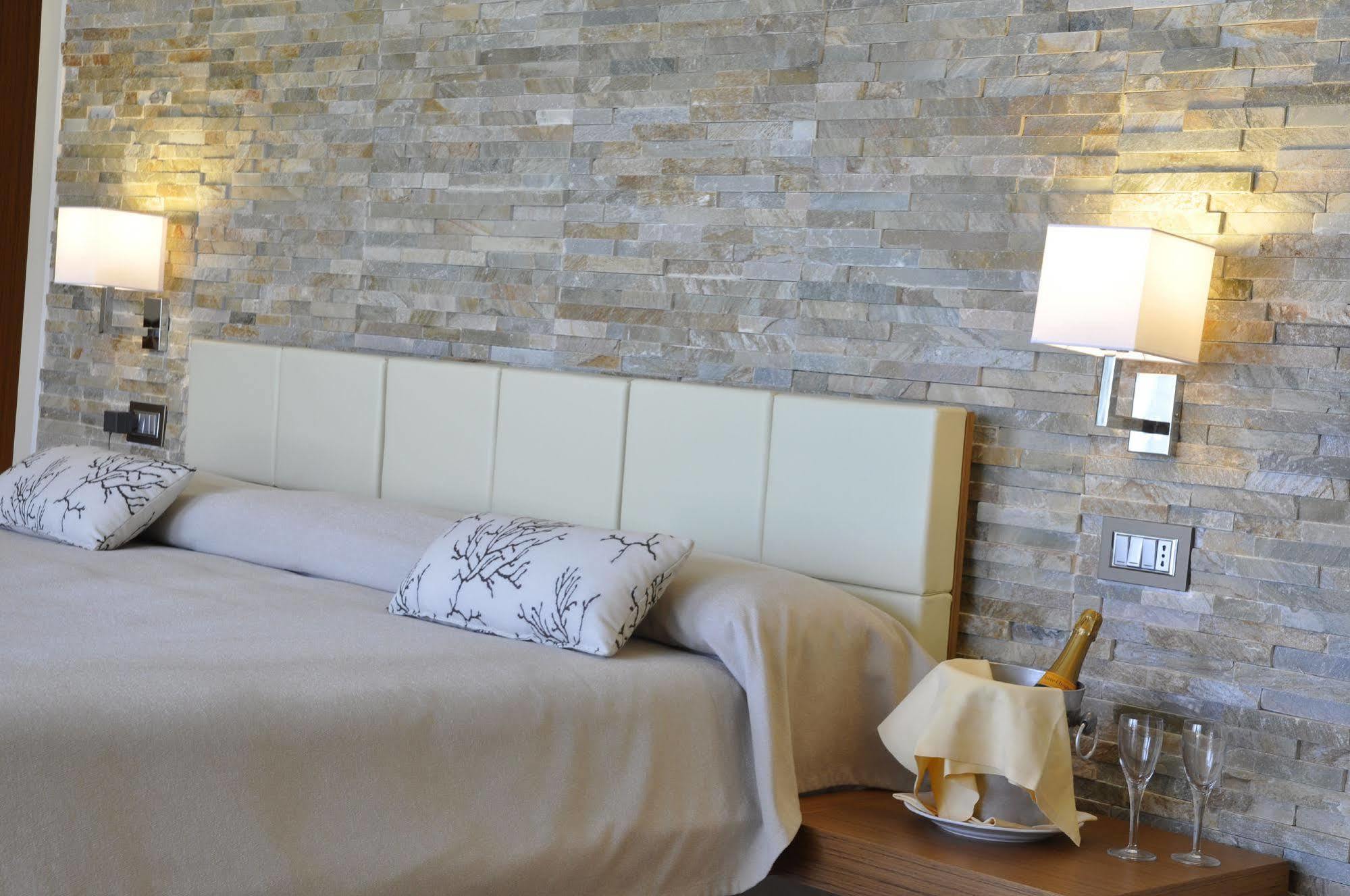 Pugnochiuso Resort - Hotel Del Faro 외부 사진